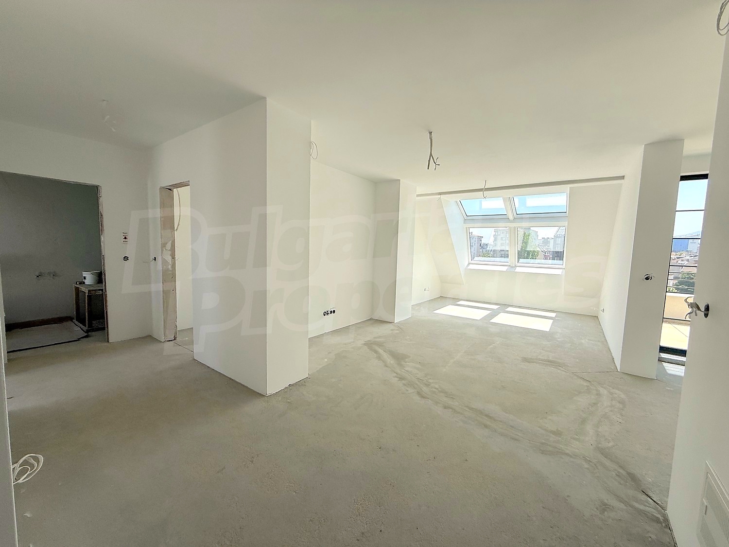 Gallery Picture 19