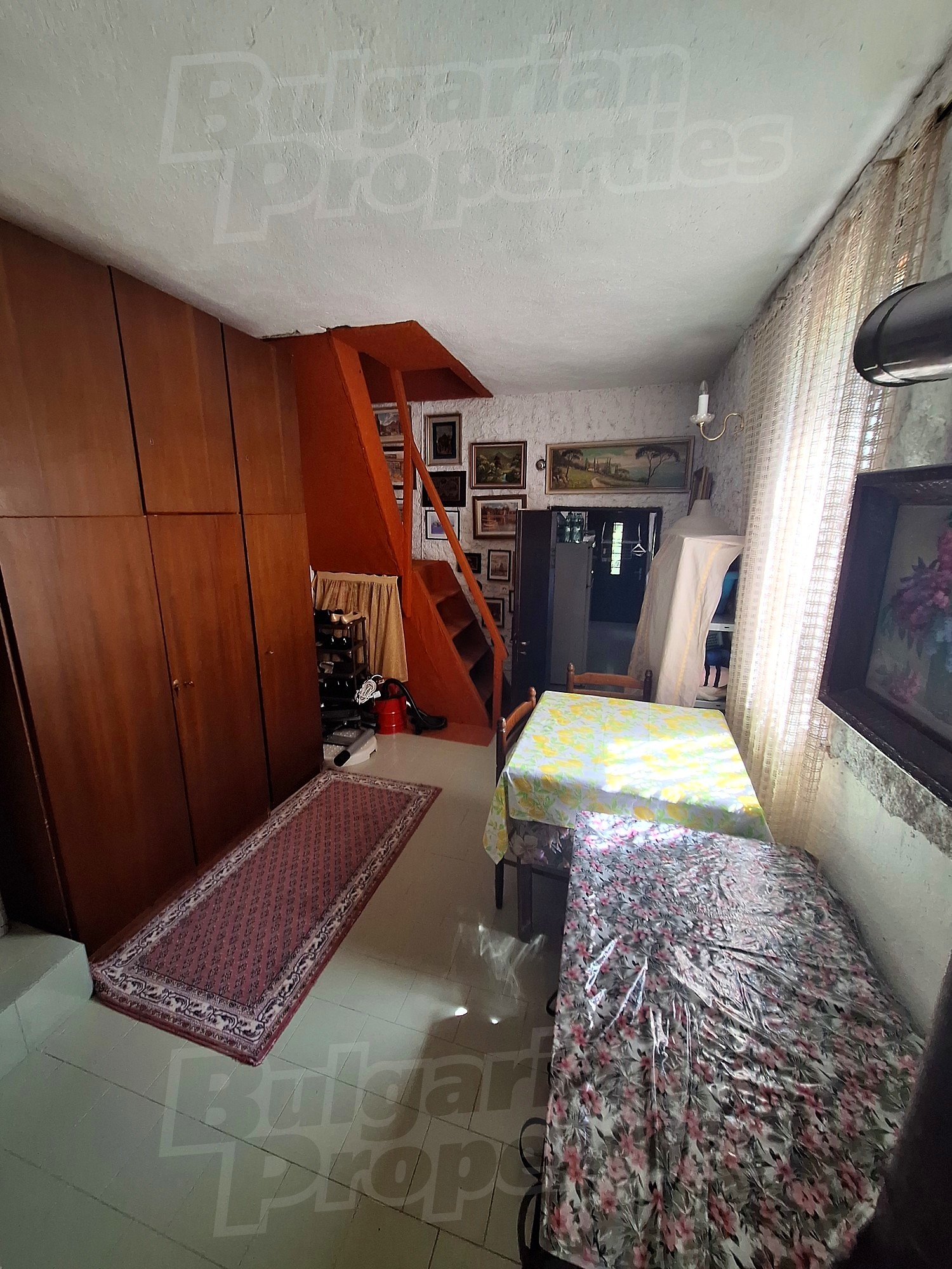 Gallery Picture 15