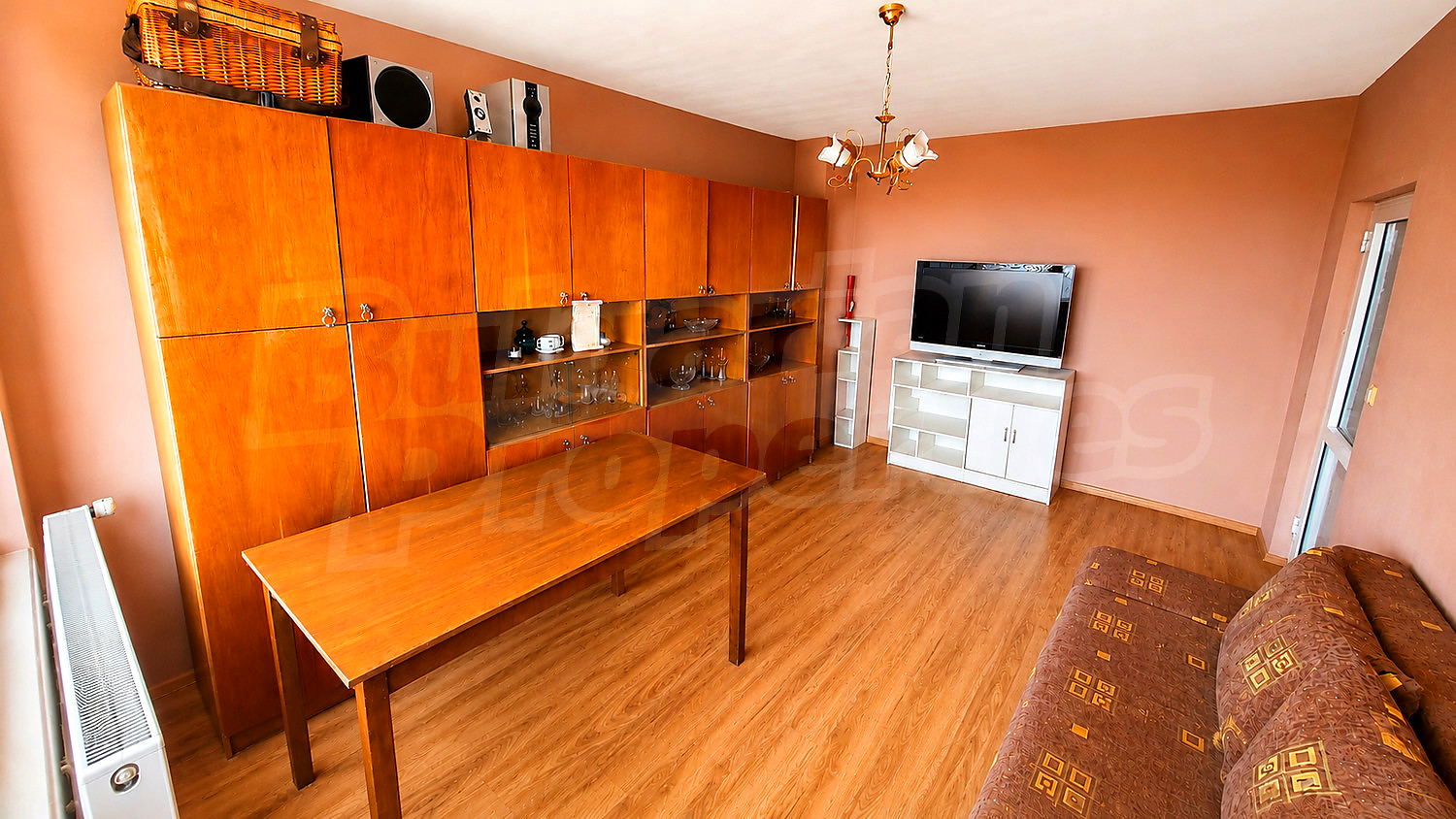 Gallery Picture 8