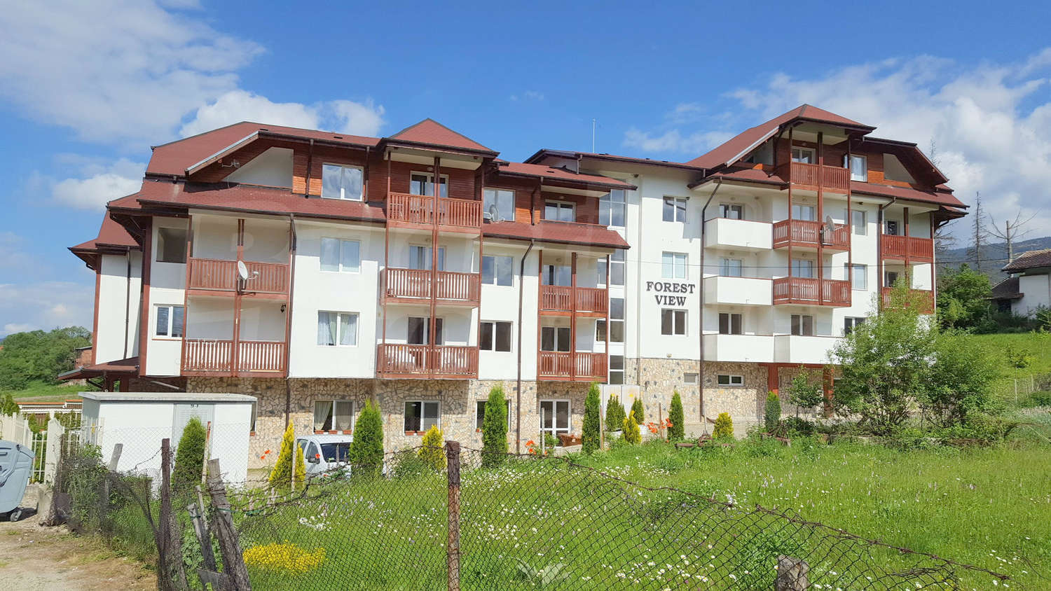 outside, facade, green area