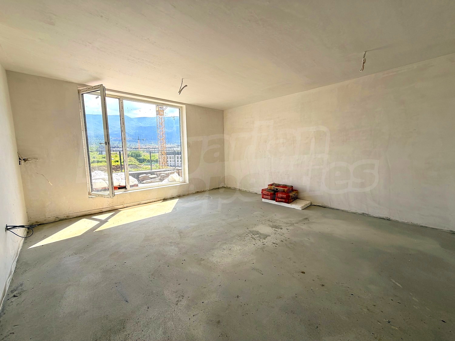 Gallery Picture 3