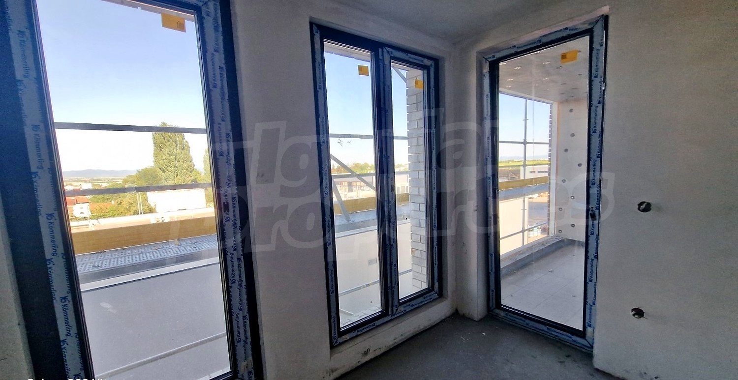 Gallery Picture 6