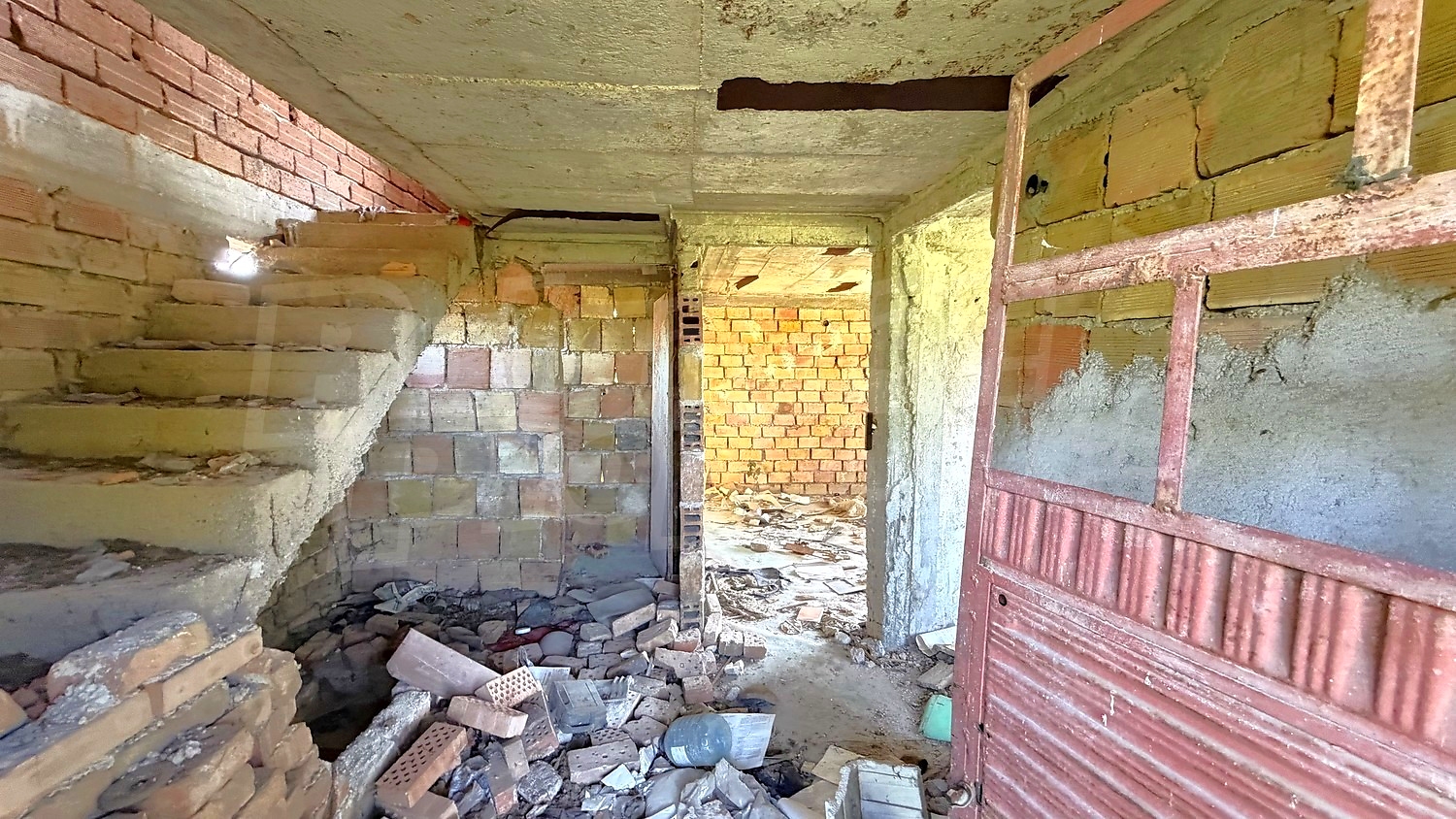 Gallery Picture 5