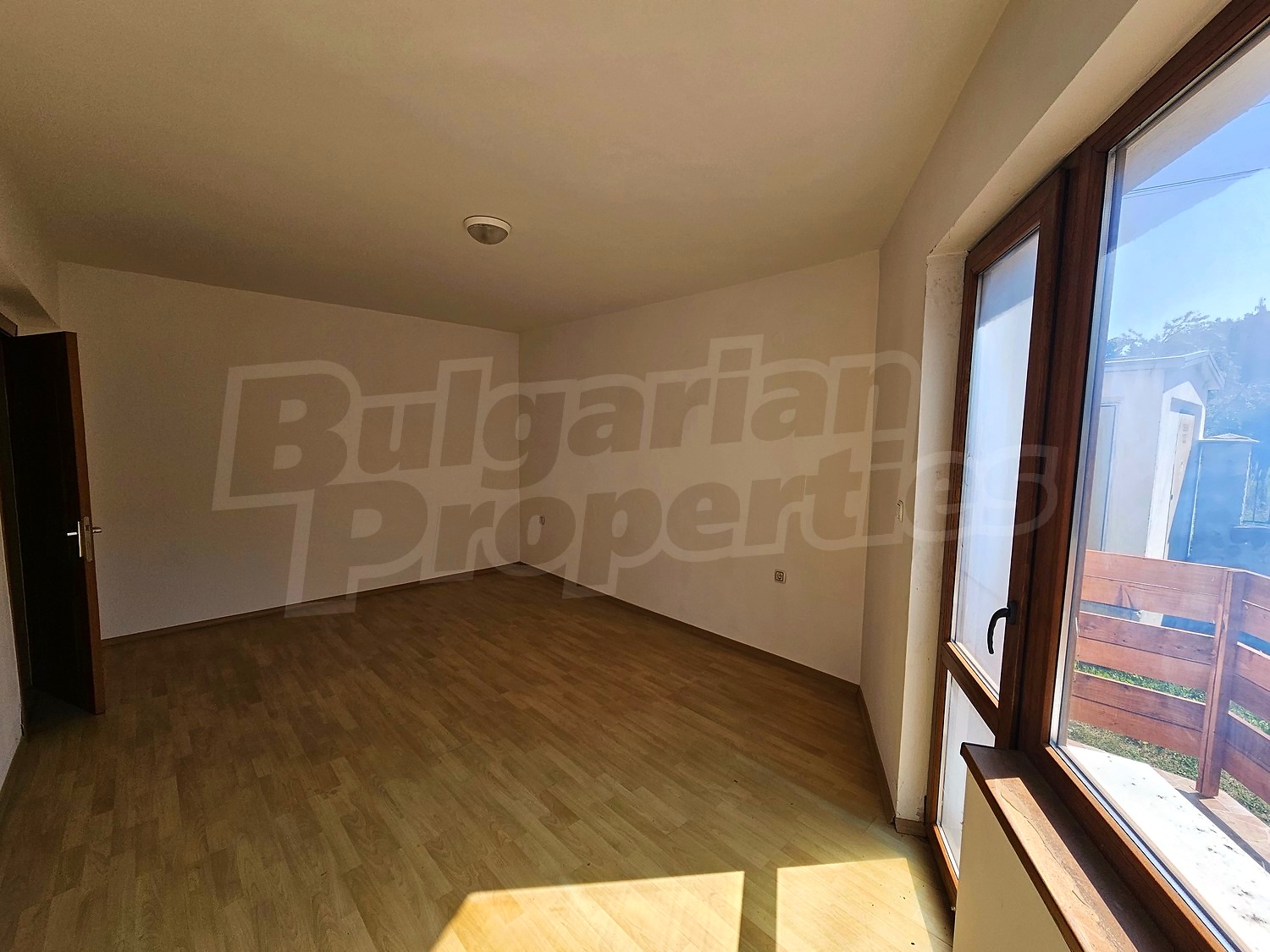 Gallery Picture 13
