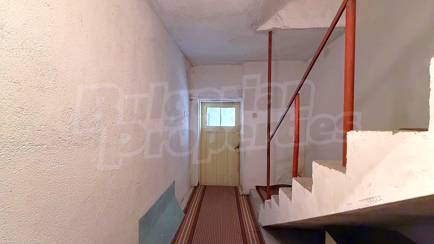 Gallery Picture 10