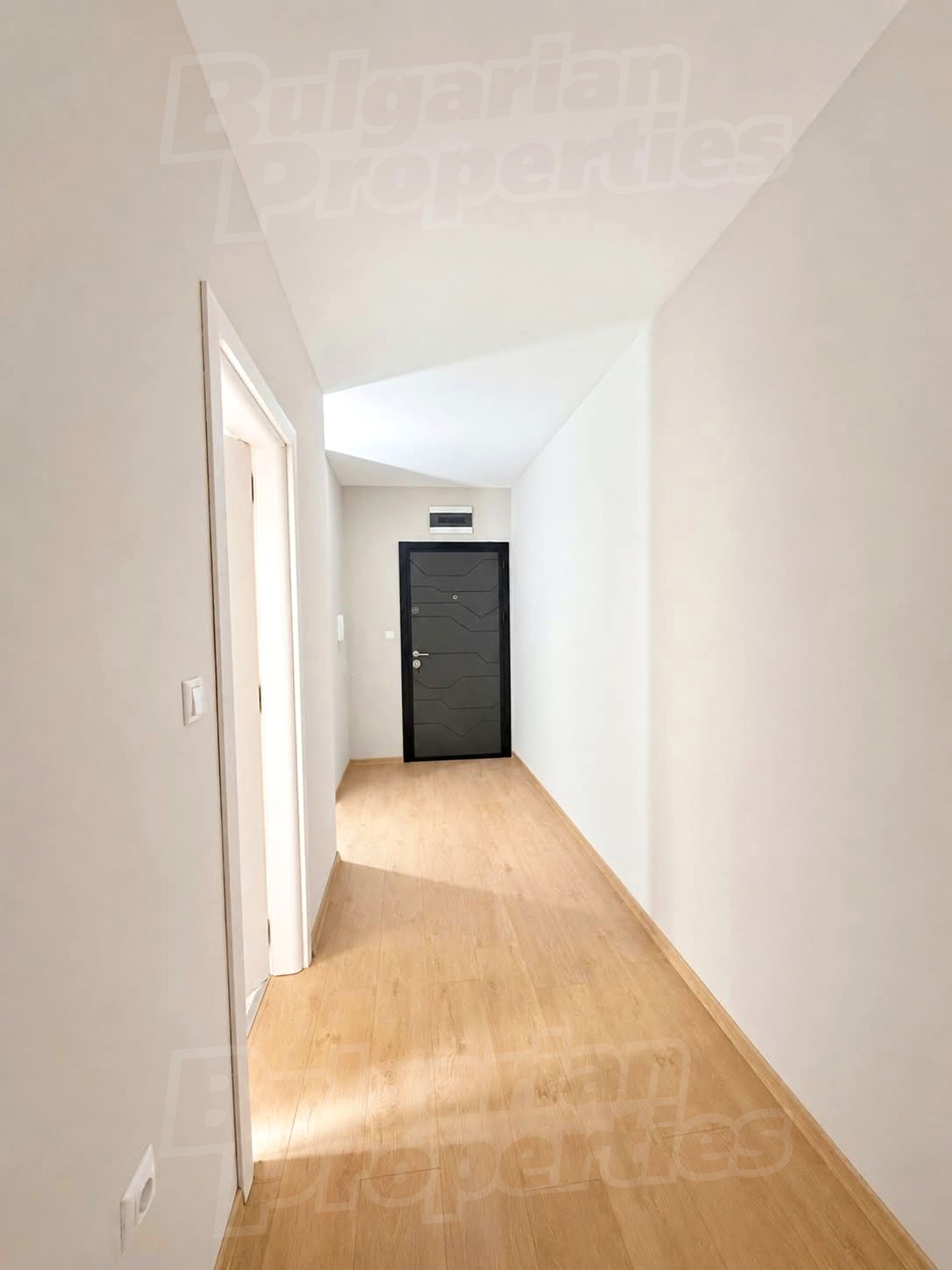 Gallery Picture 5