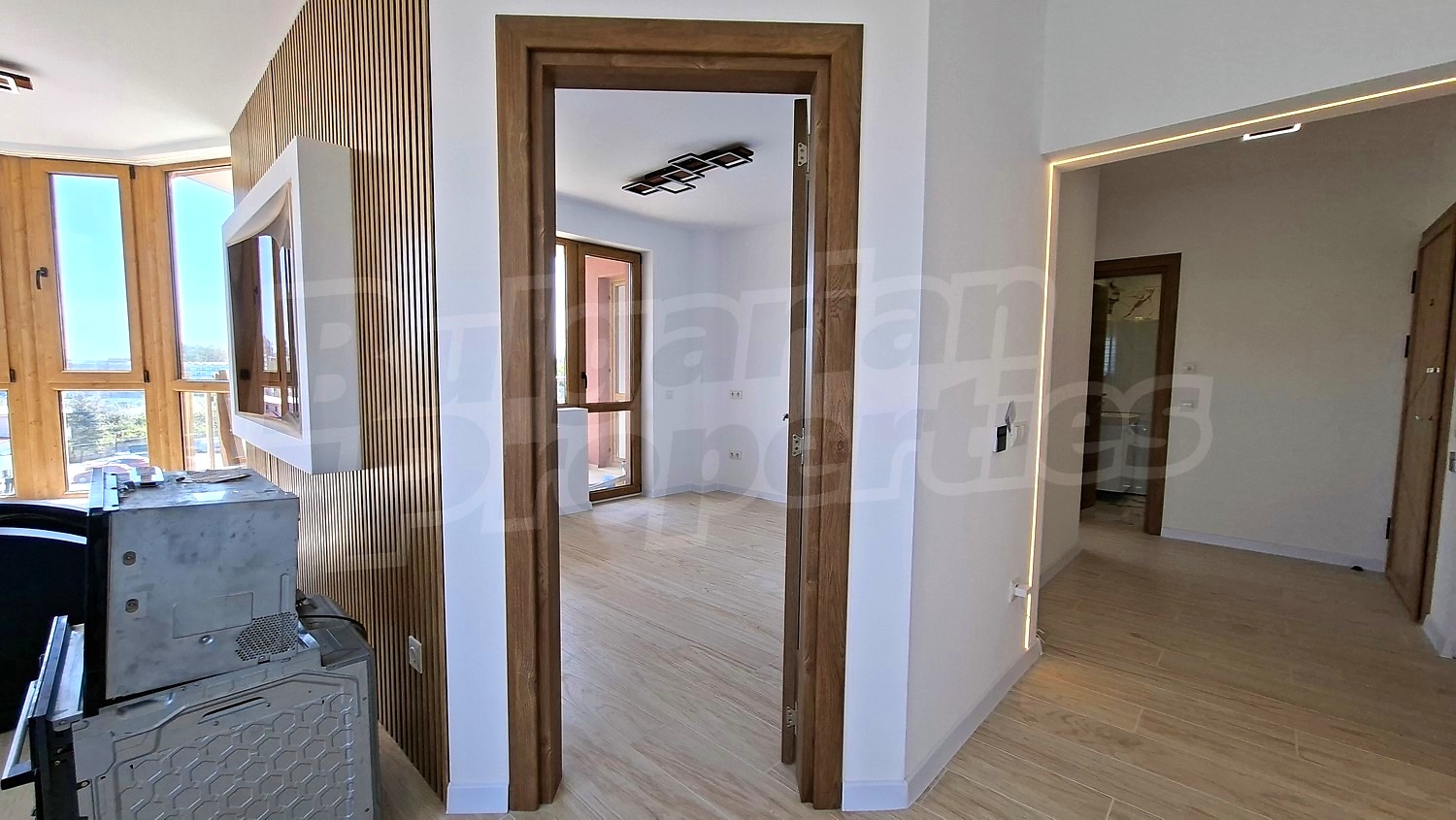Gallery Picture 5