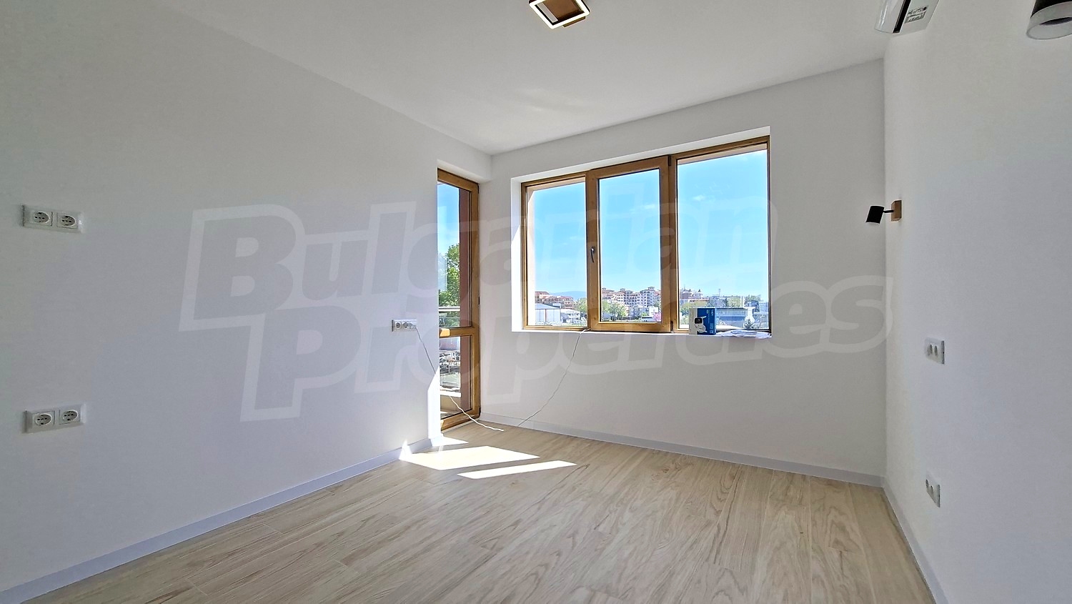 Gallery Picture 18