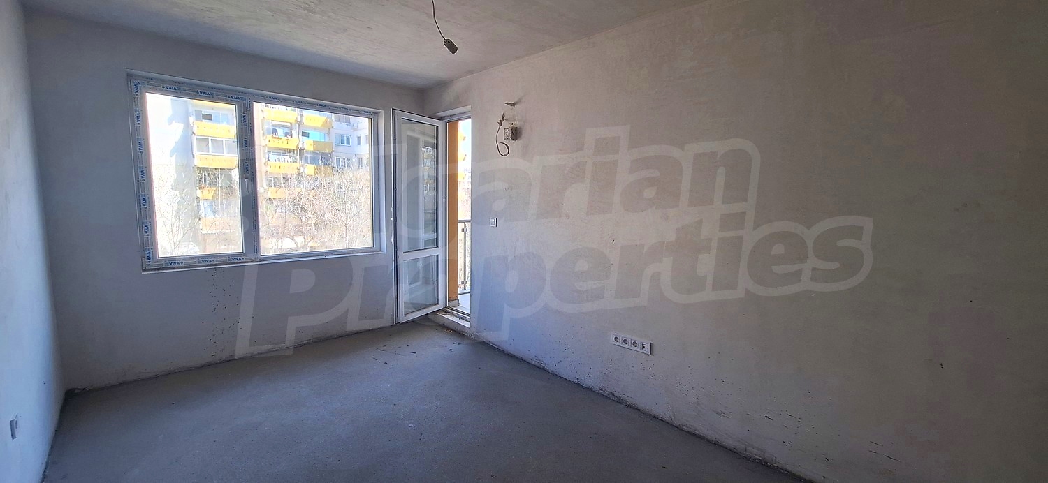 Gallery Picture 5
