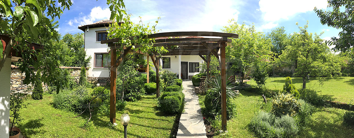 Gallery Picture 2