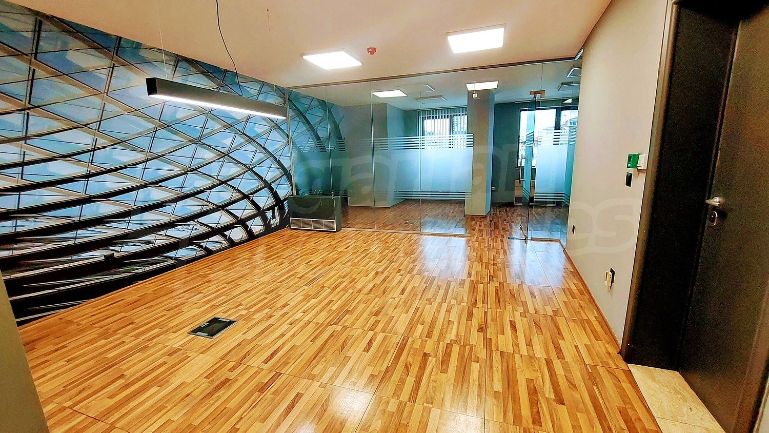 Gallery Picture 2