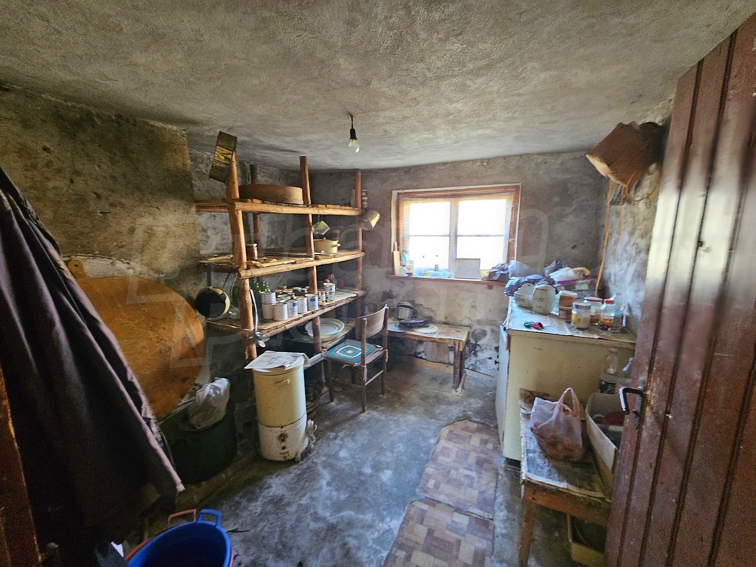Gallery Picture 33