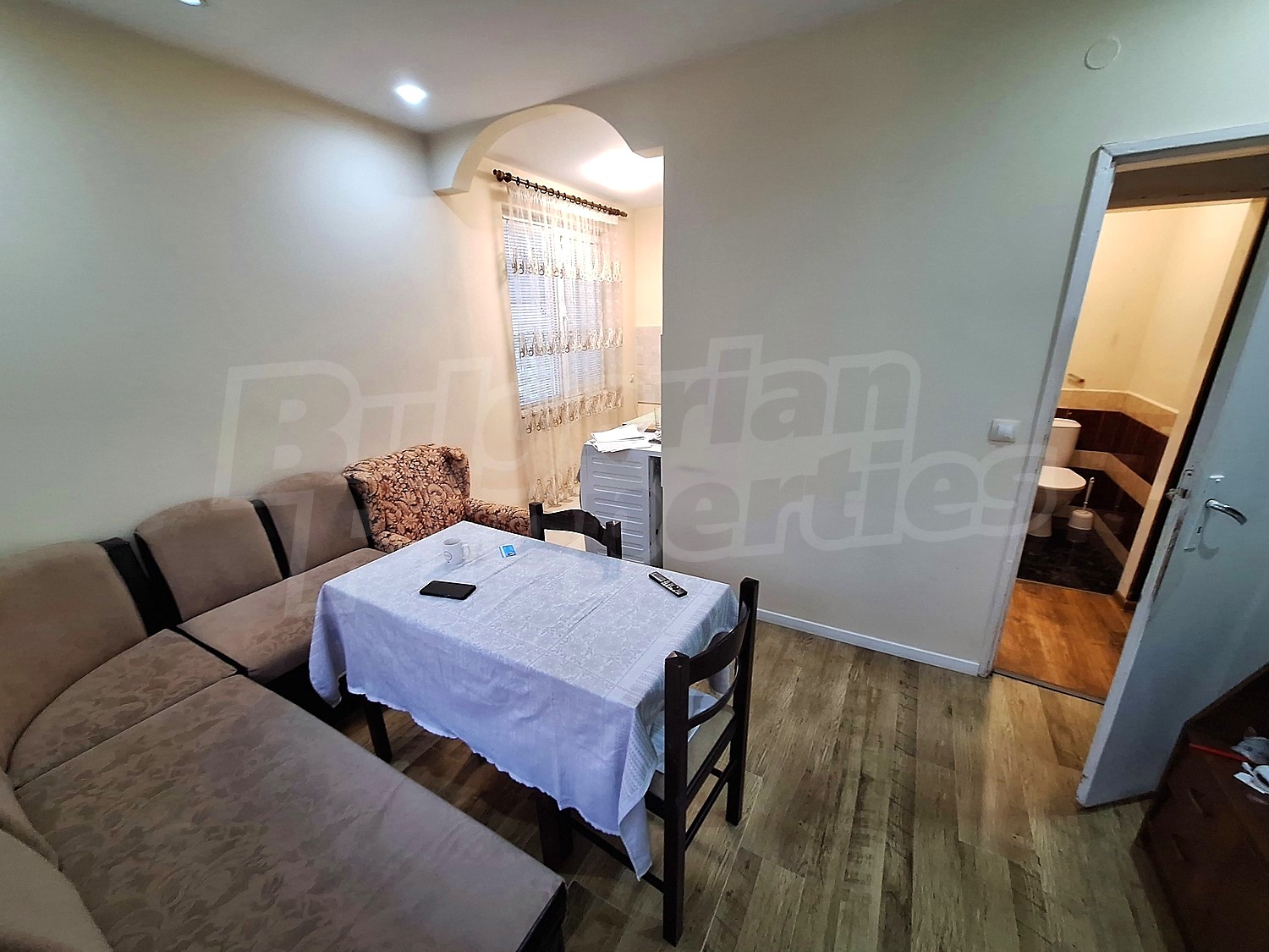 Gallery Picture 4