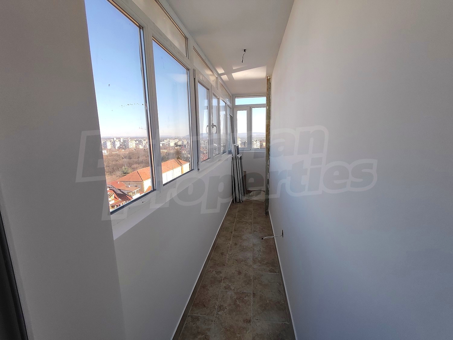 Gallery Picture 3