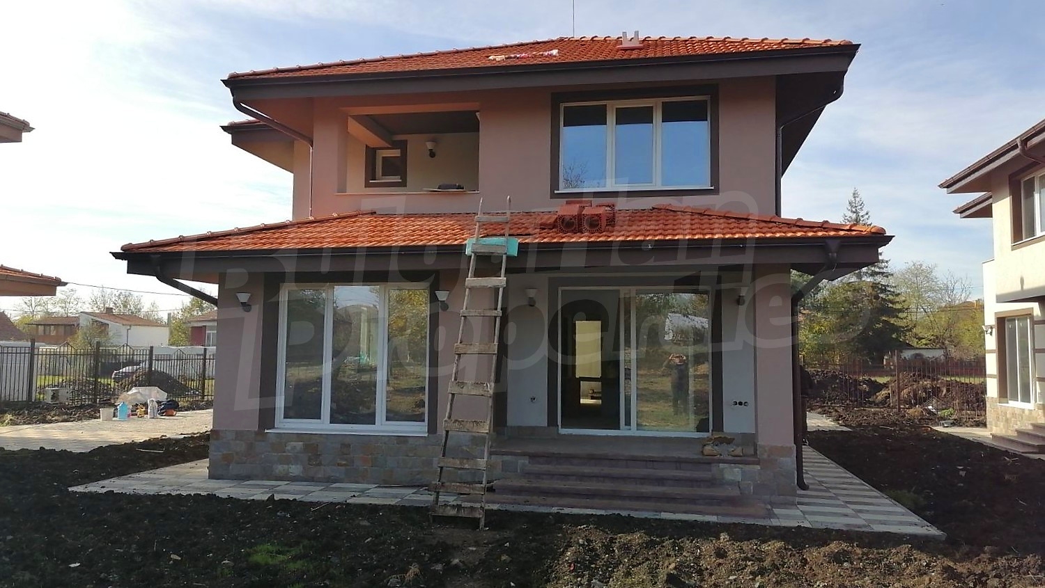Gallery Picture 2