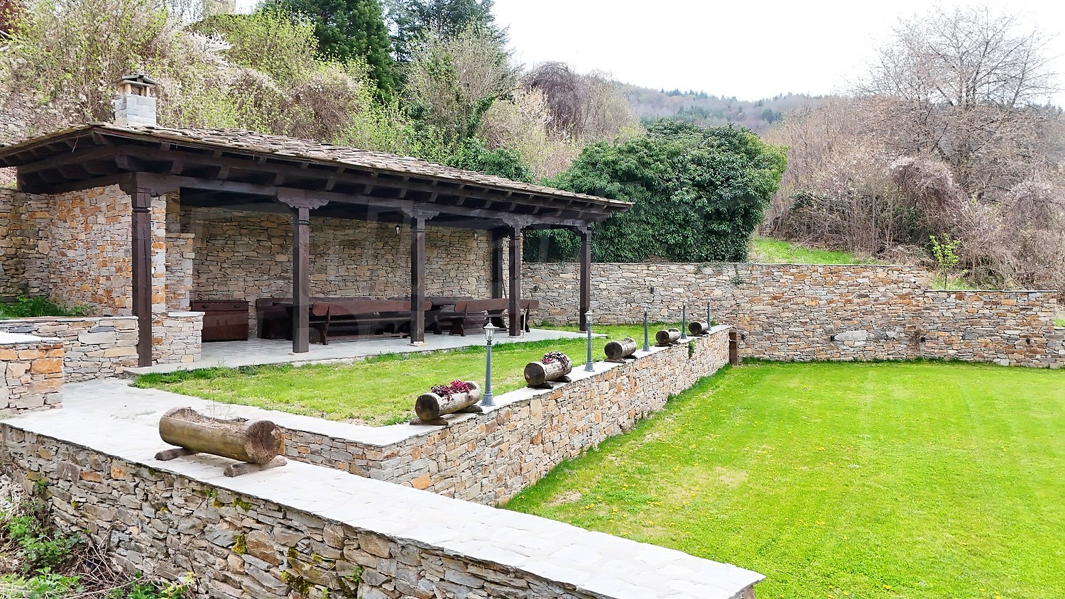Gallery Picture 5