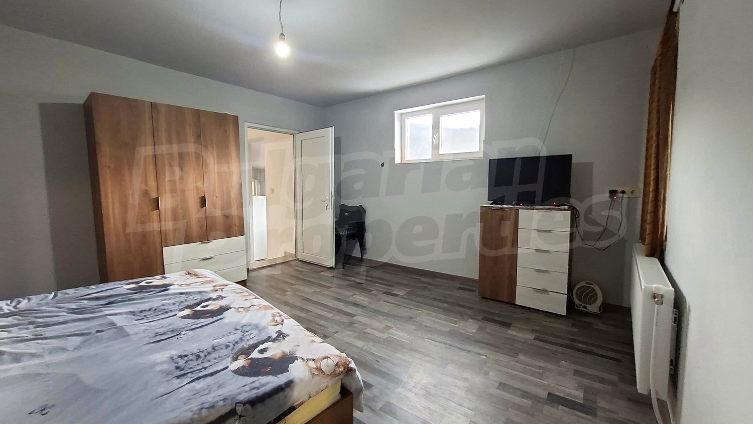 Gallery Picture 15