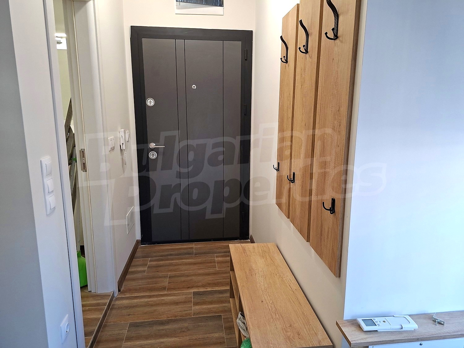 Gallery Picture 17
