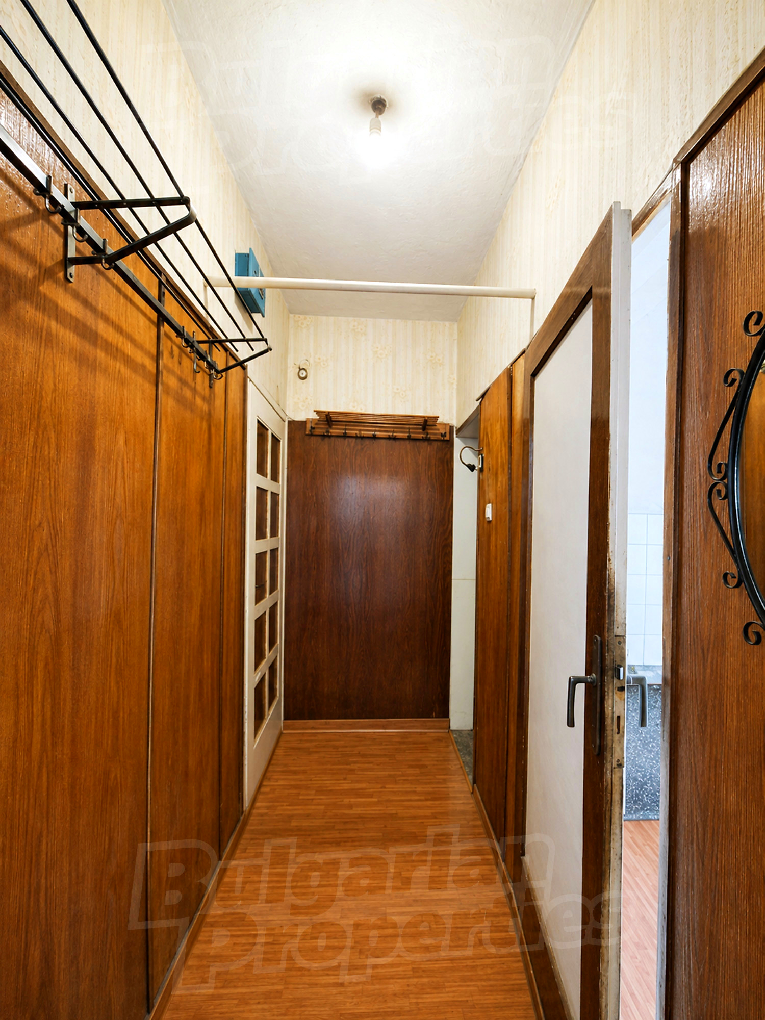 Gallery Picture 6