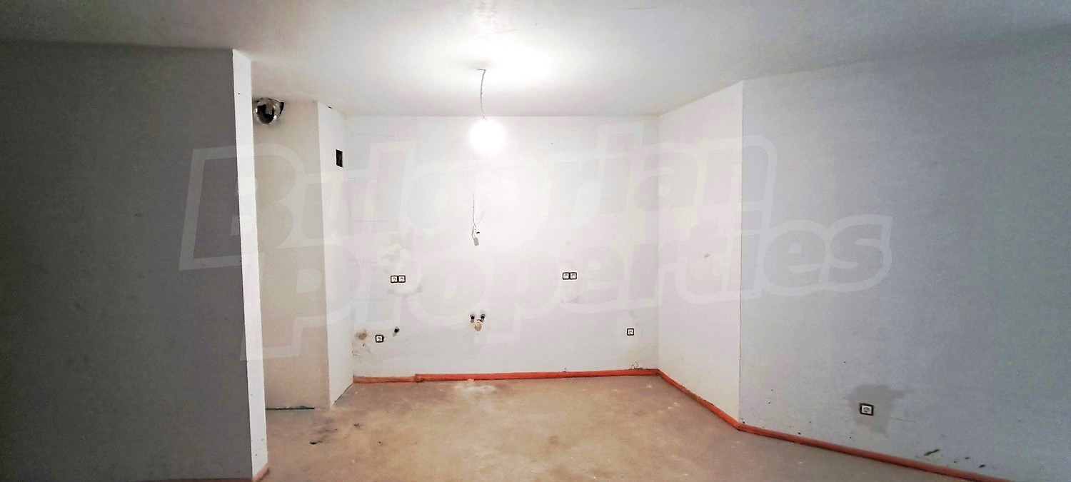 Gallery Picture 3