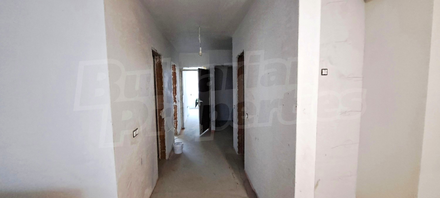 Gallery Picture 5