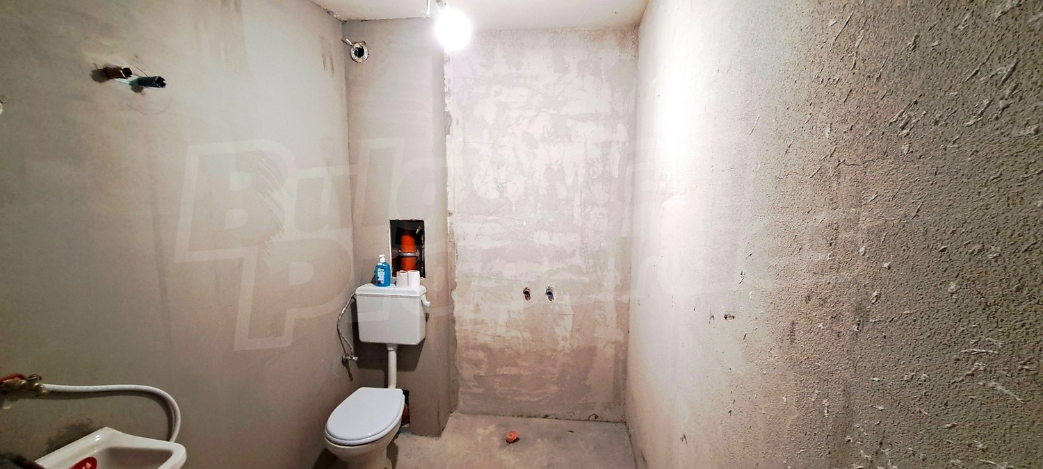 Gallery Picture 6