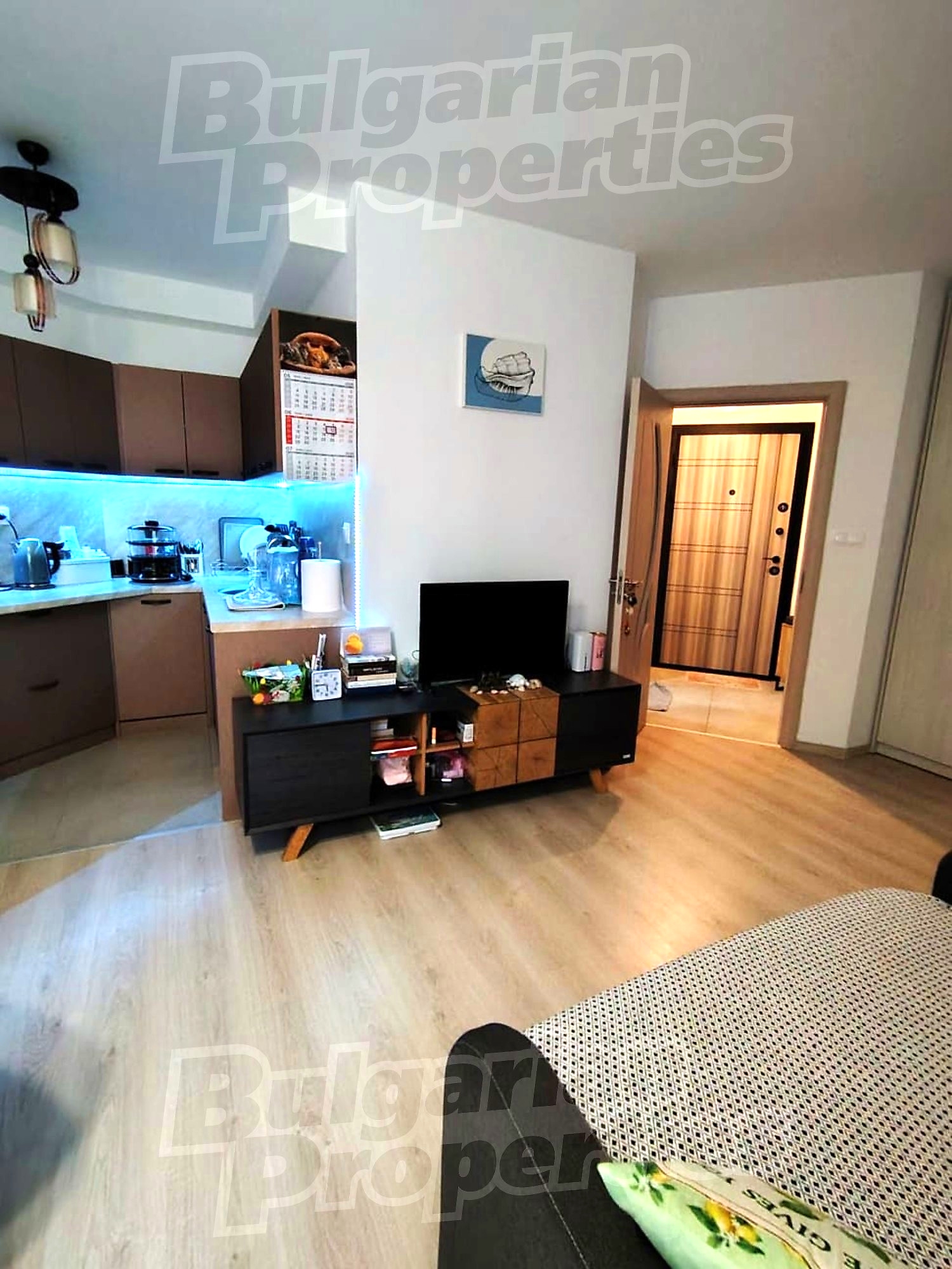 Gallery Picture 8