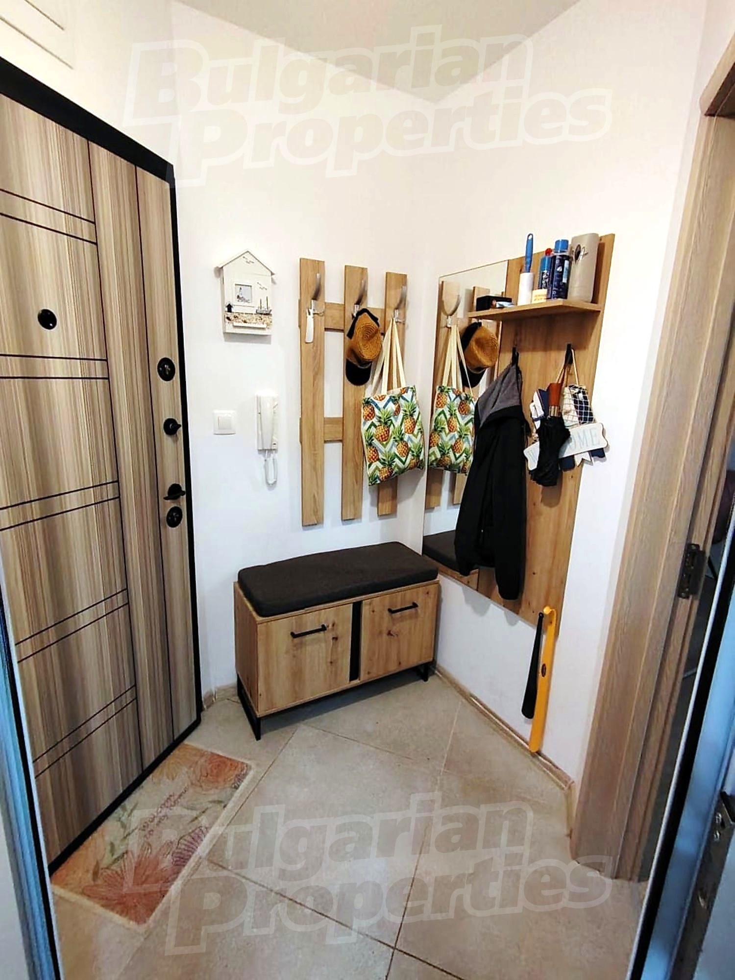 Gallery Picture 15