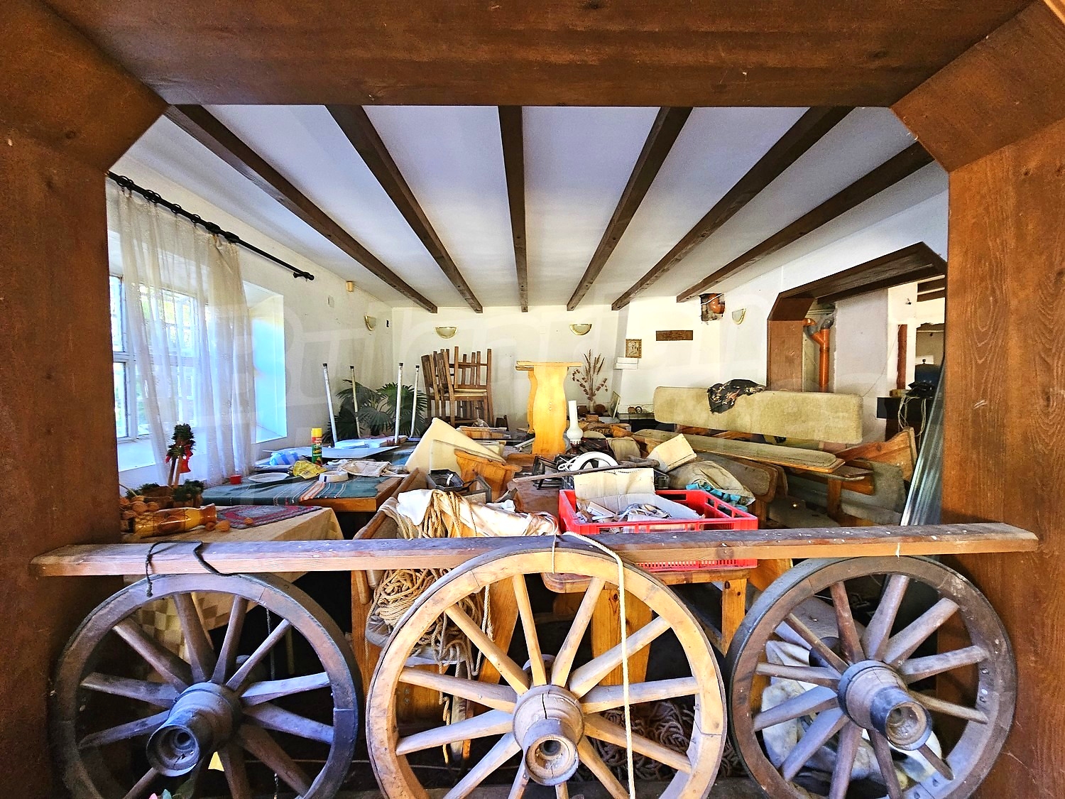 Gallery Picture 42