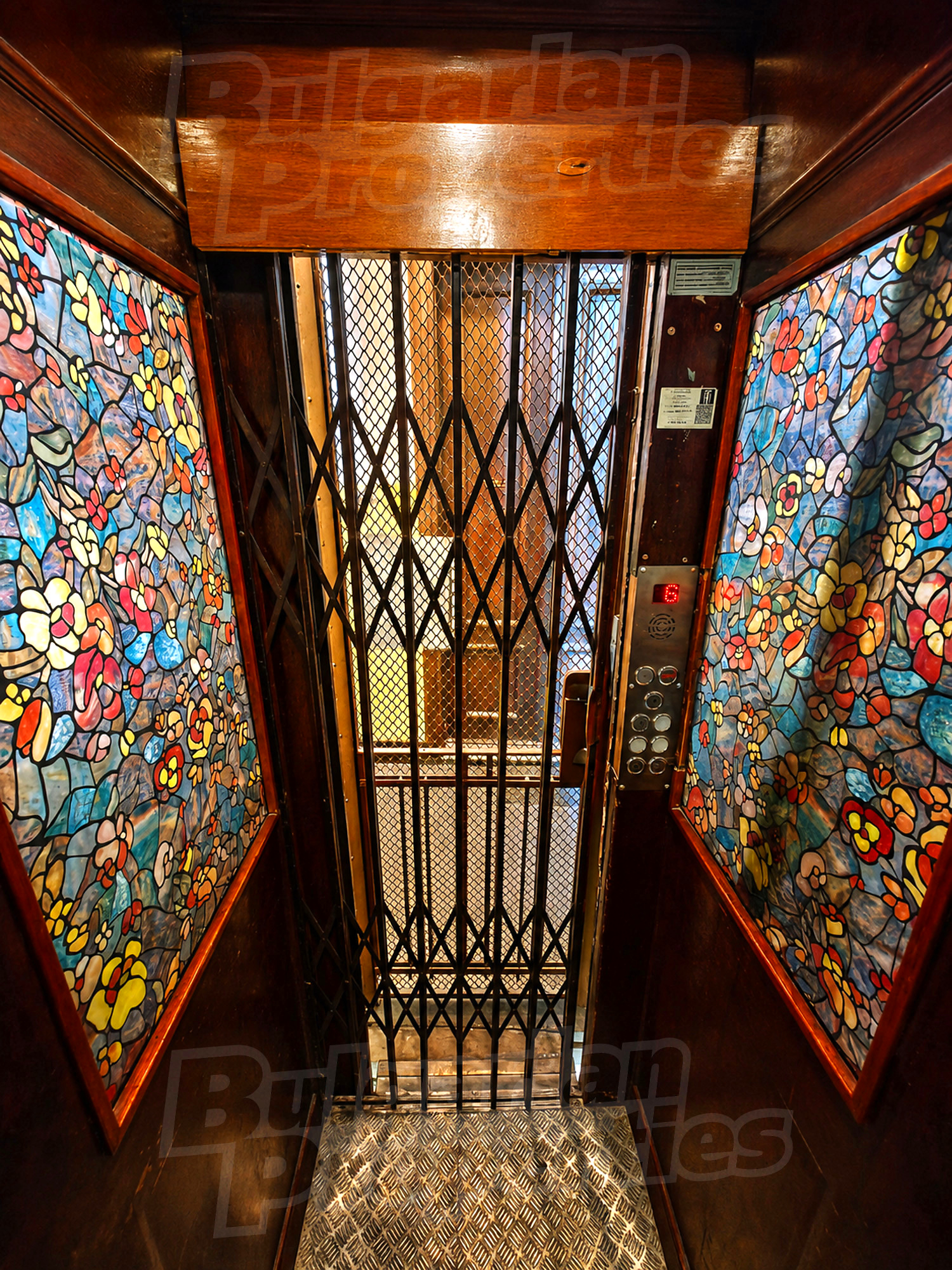 Gallery Picture 16