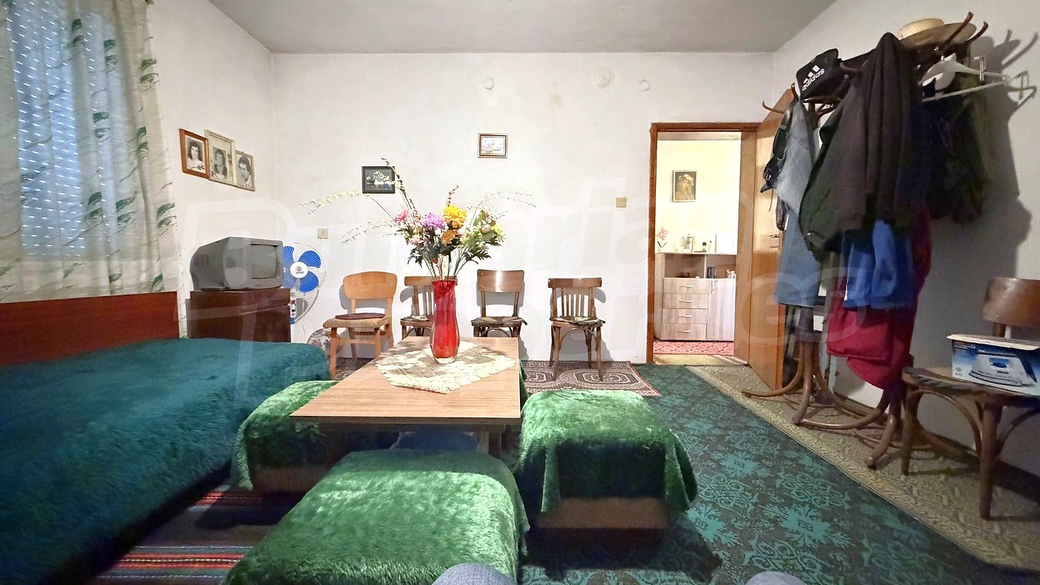 Gallery Picture 13
