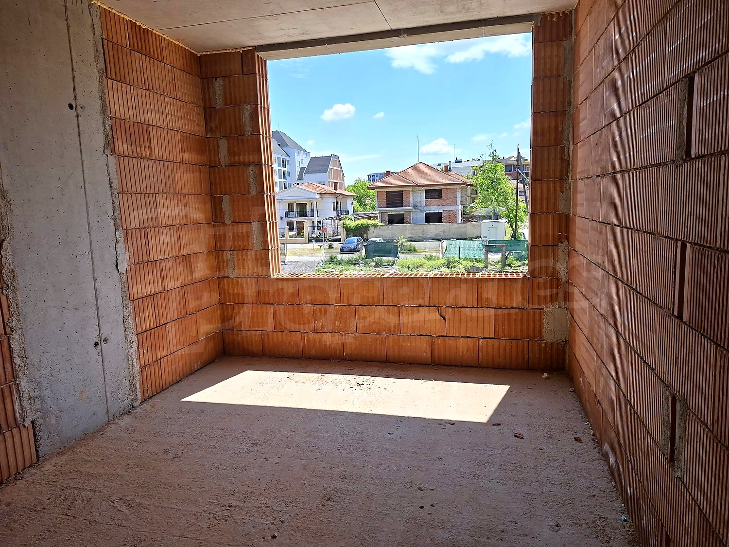 Gallery Picture 13