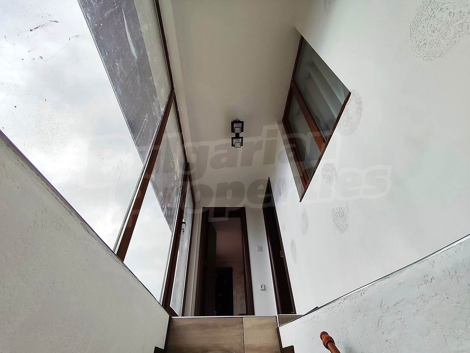 Gallery Picture 27