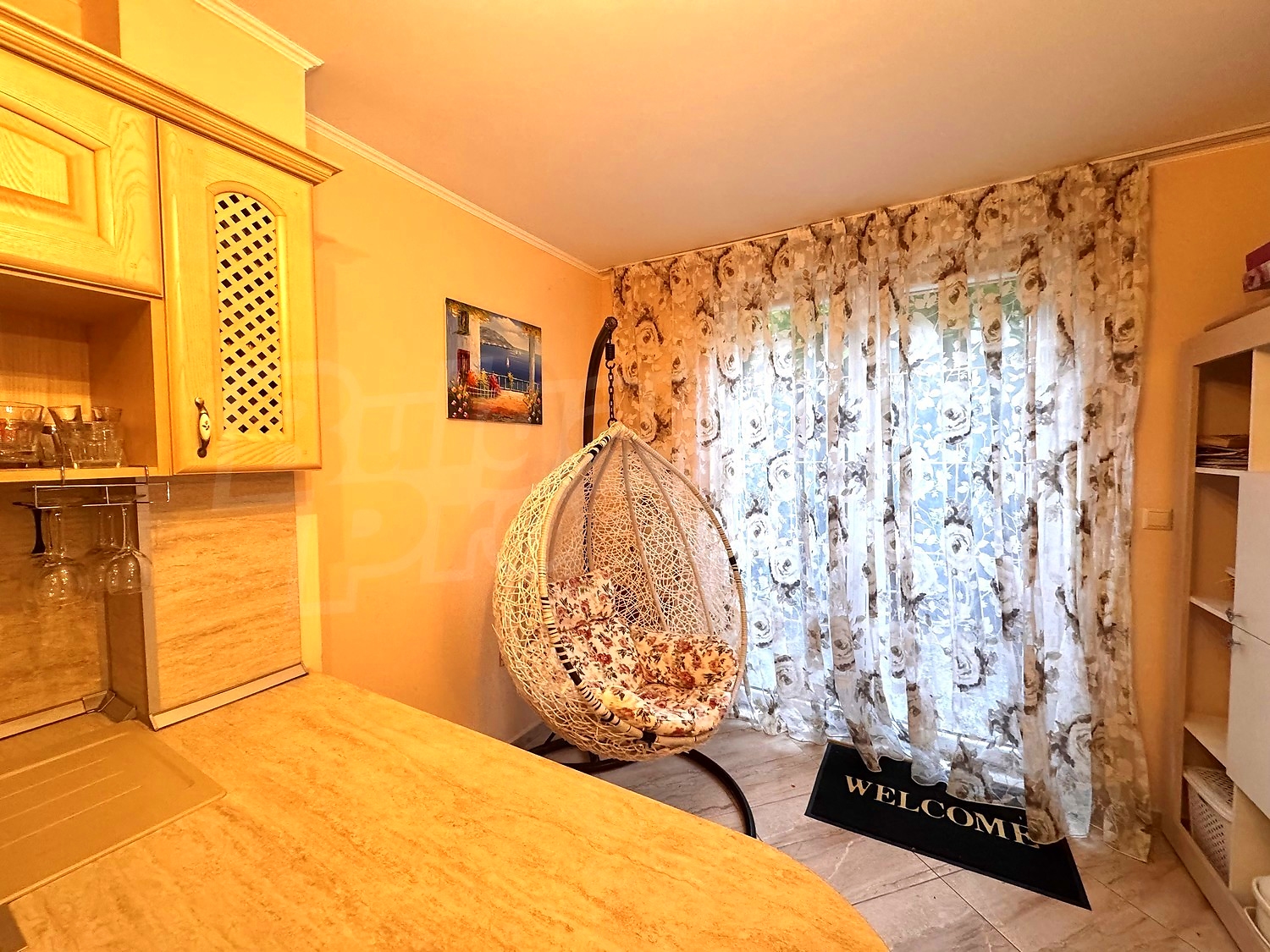 Gallery Picture 8