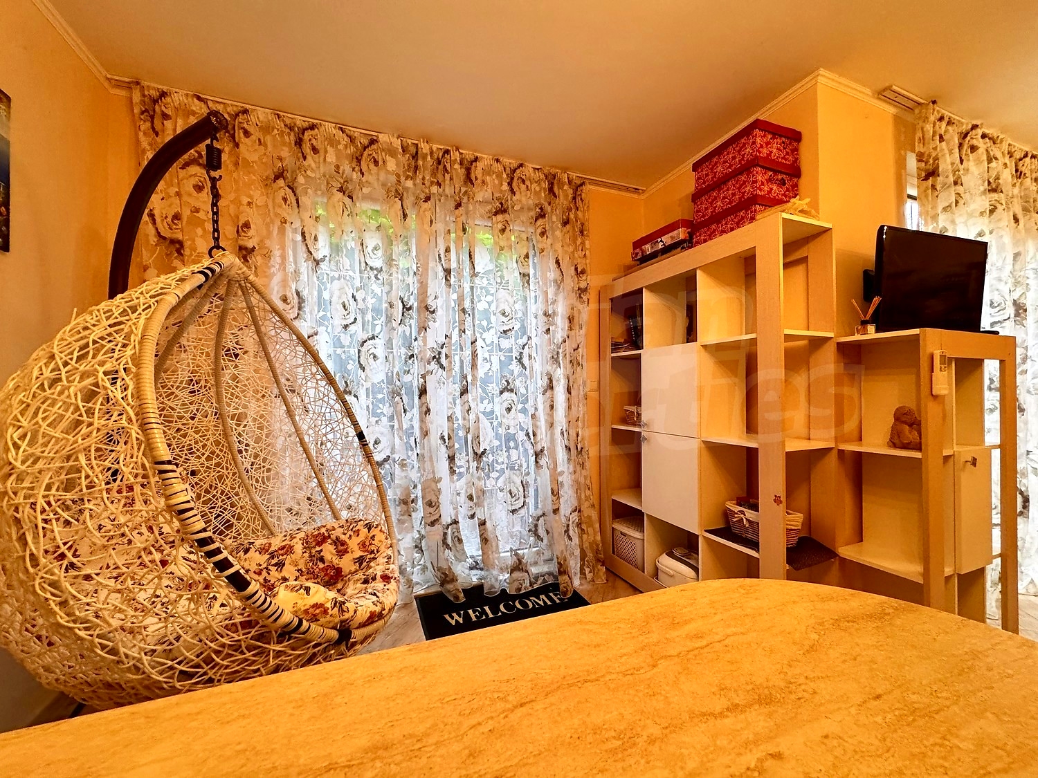 Gallery Picture 9