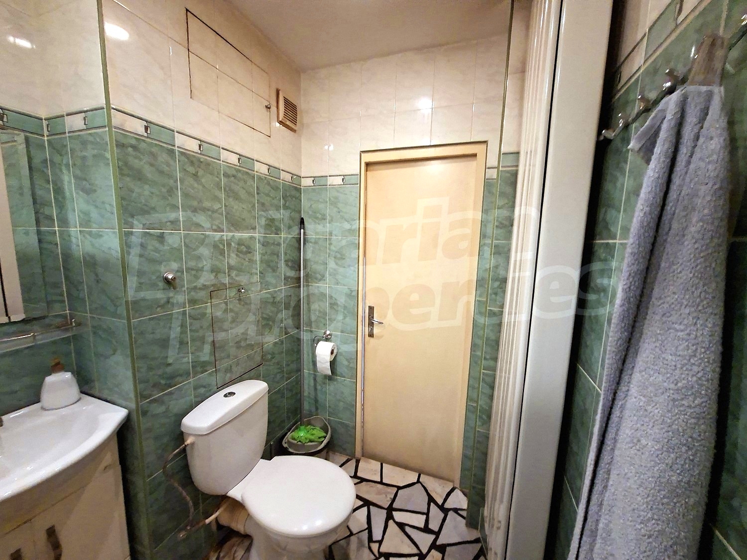 Gallery Picture 15