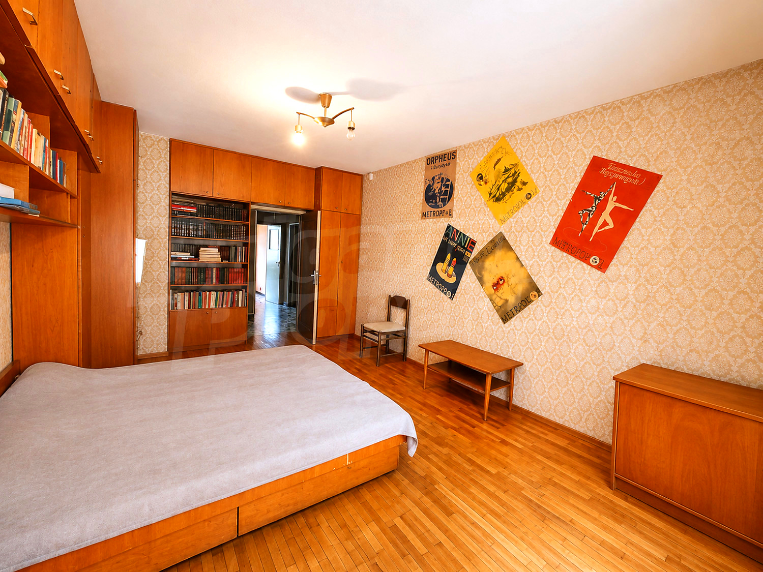 Gallery Picture 6