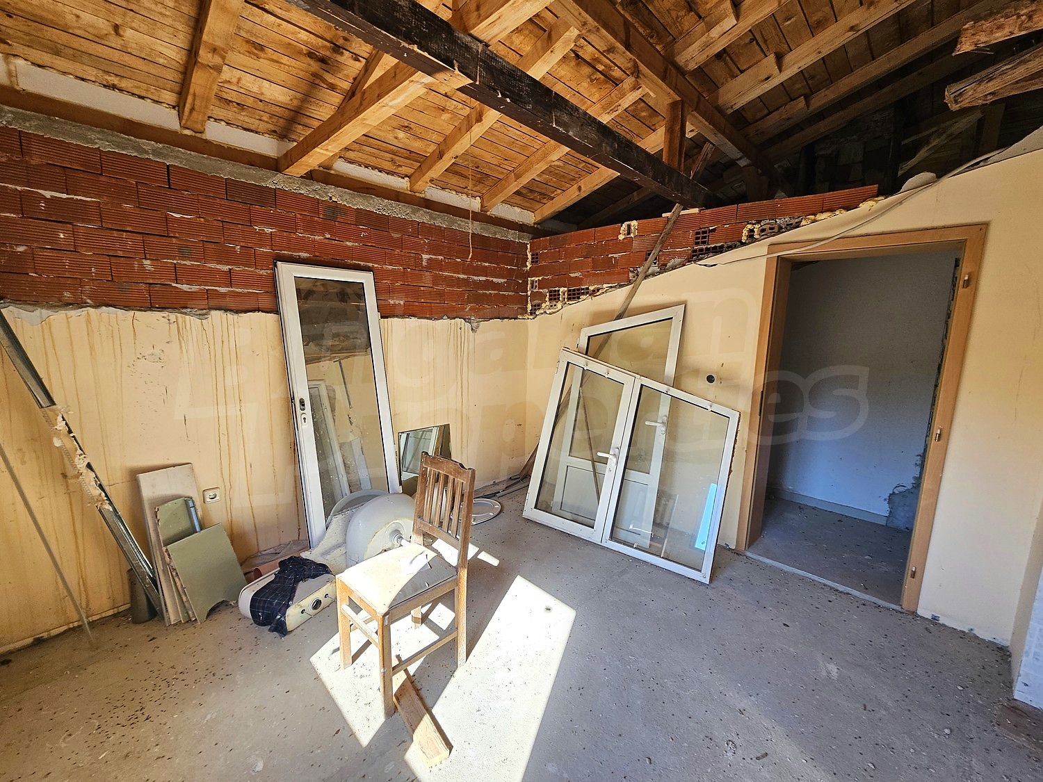 Gallery Picture 28