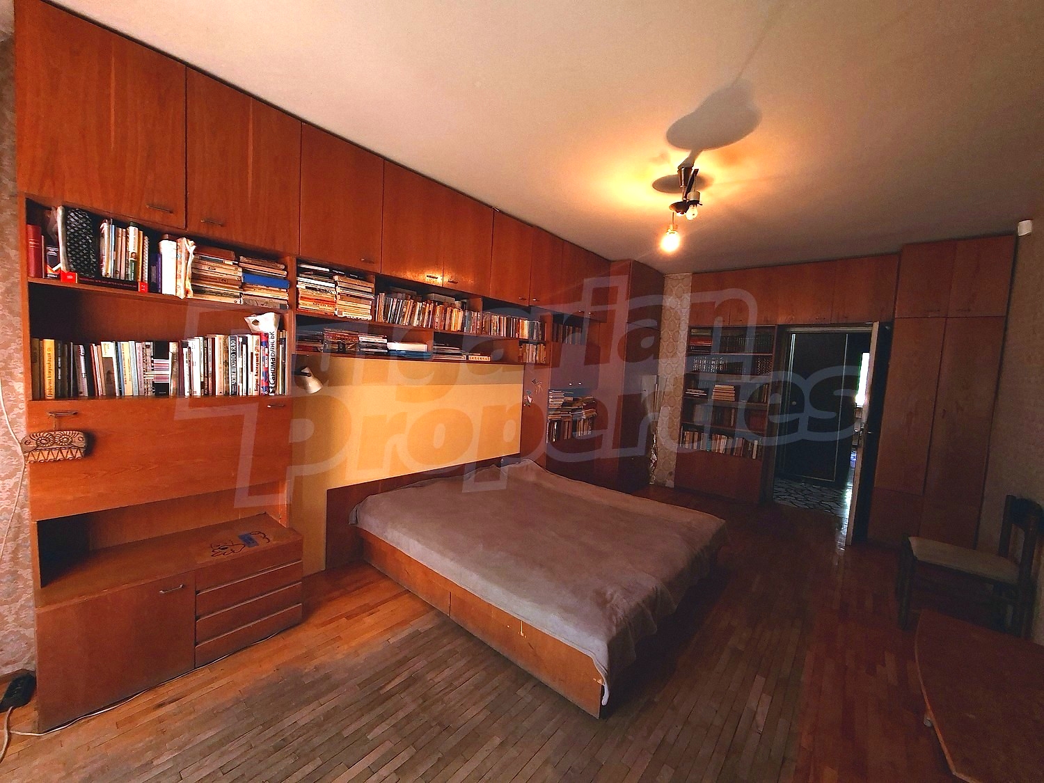 Gallery Picture 19