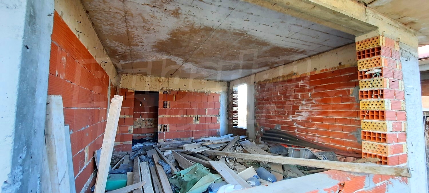 Gallery Picture 10