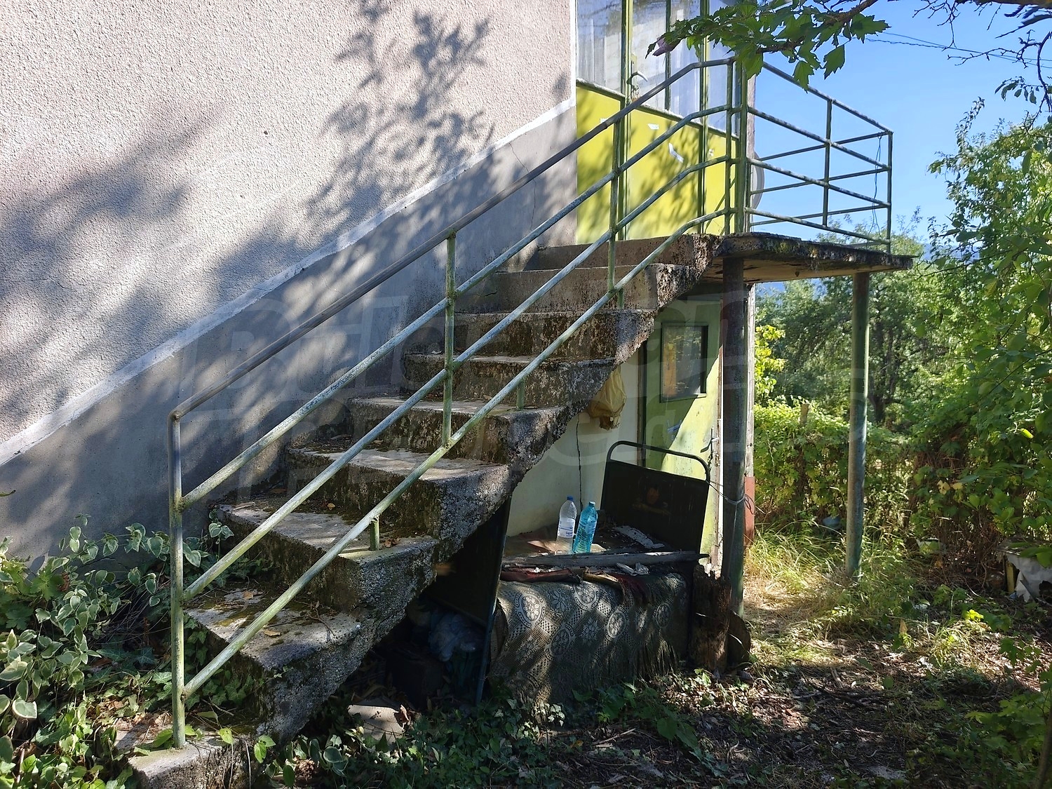 Gallery Picture 16