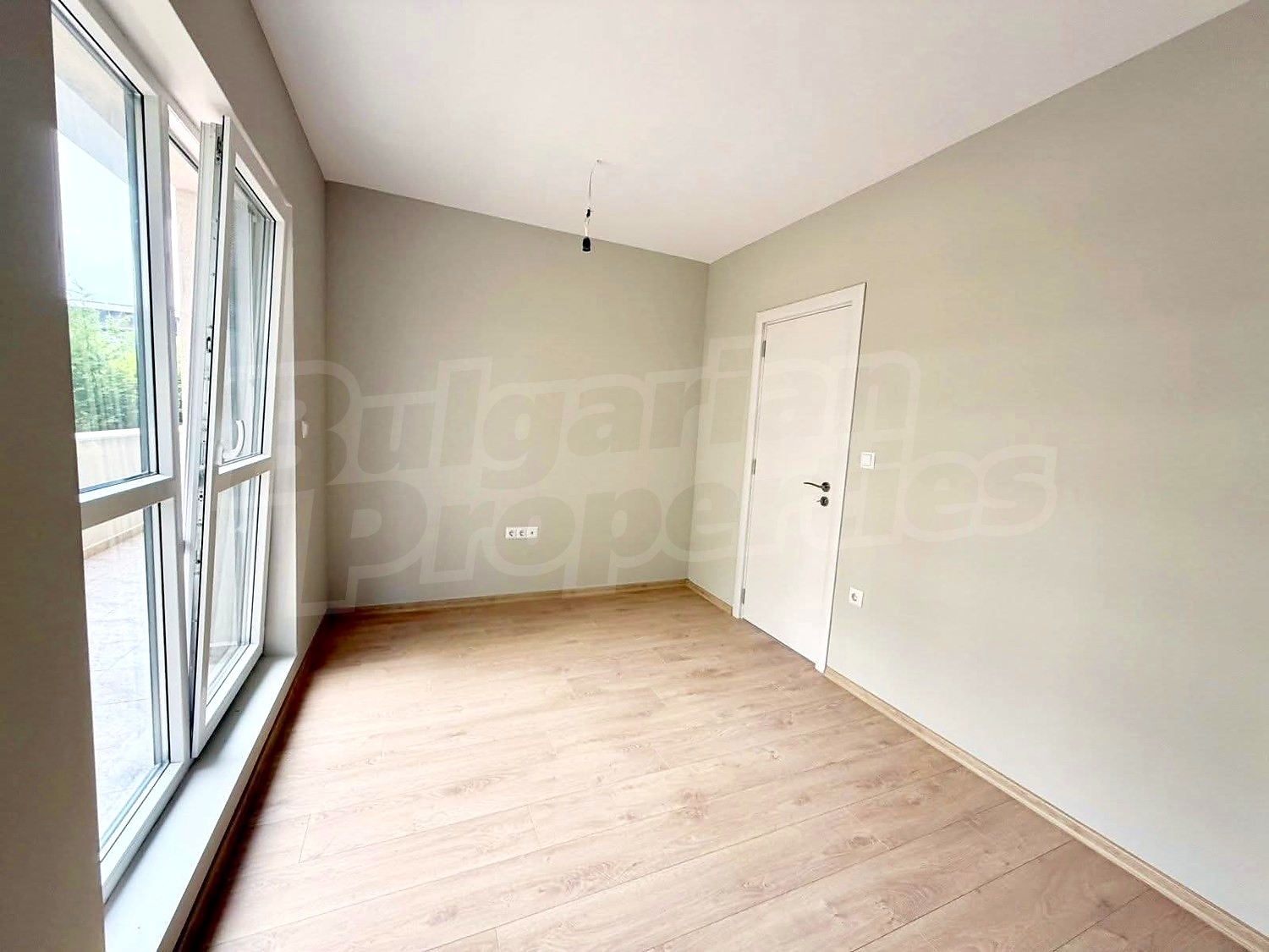 Gallery Picture 3