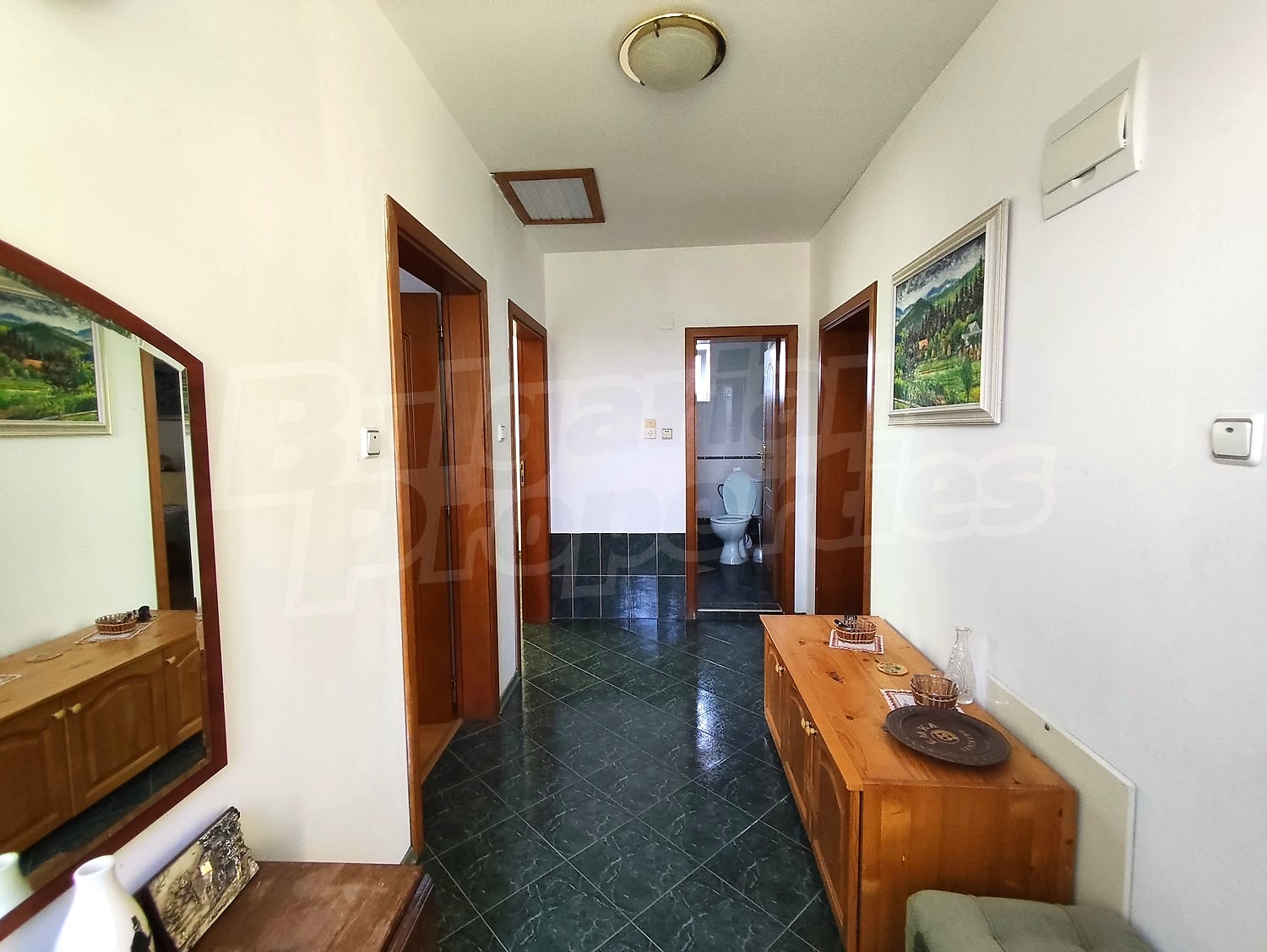 Gallery Picture 33