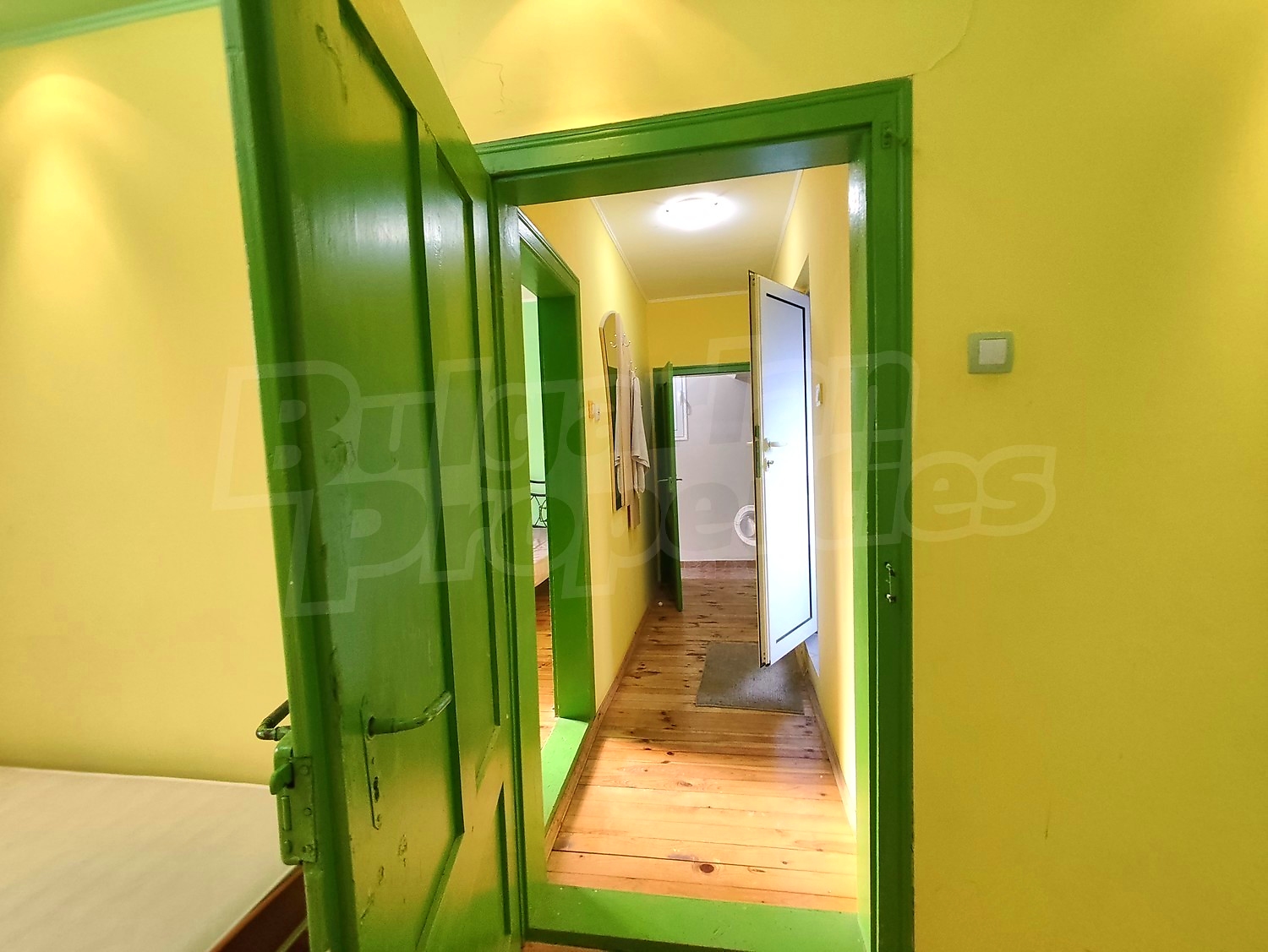 Gallery Picture 25