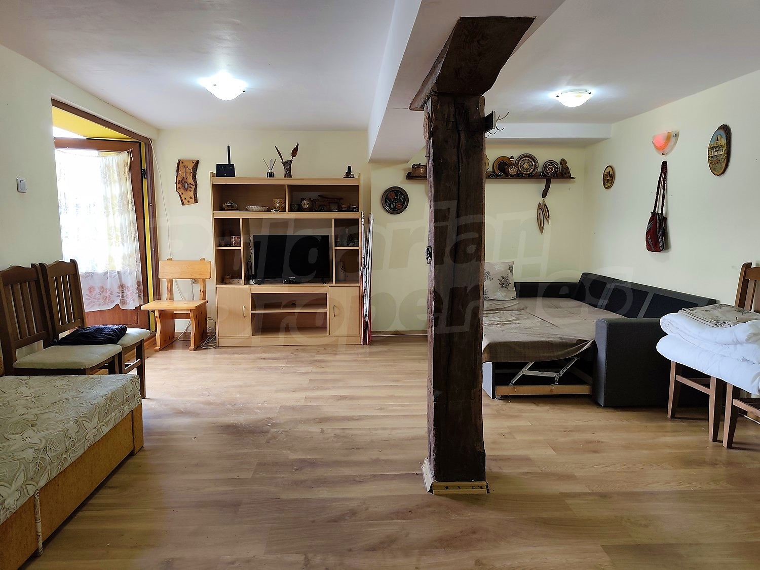 Gallery Picture 12