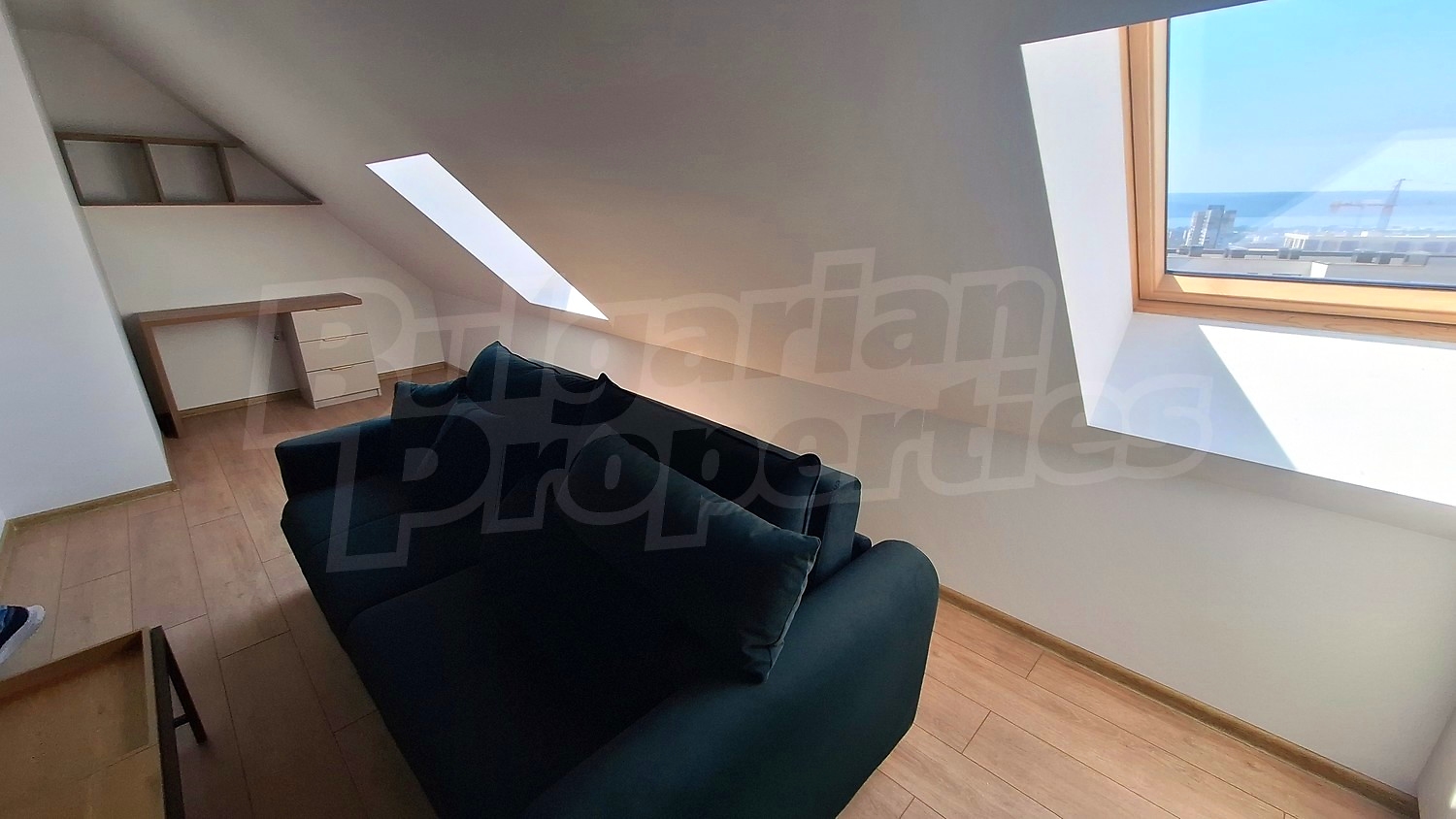 Gallery Picture 32