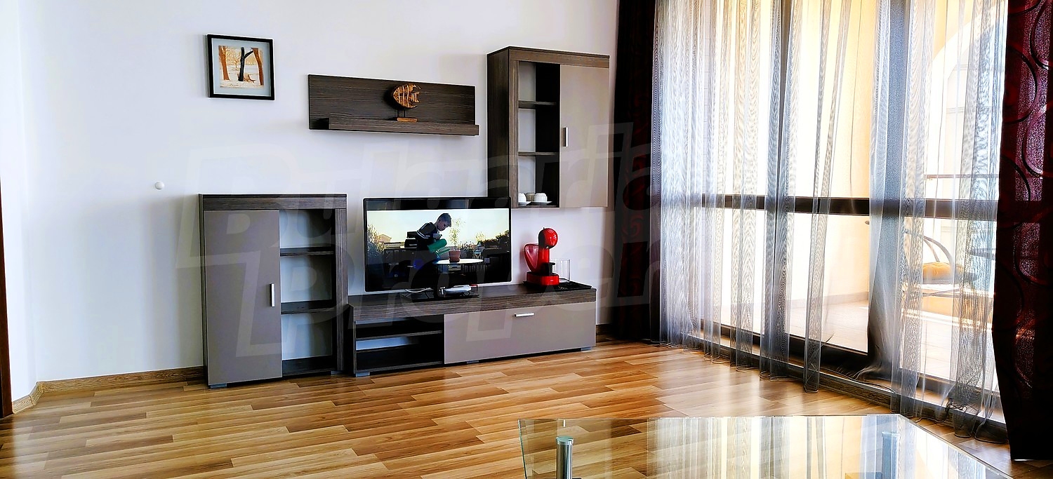 Gallery Picture 3
