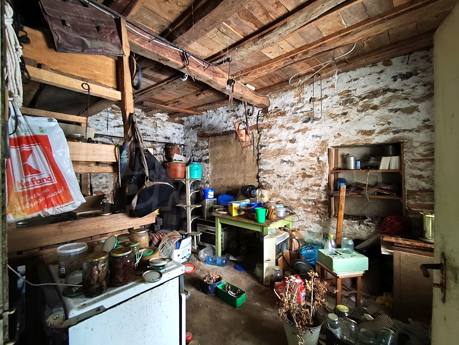 Gallery Picture 19