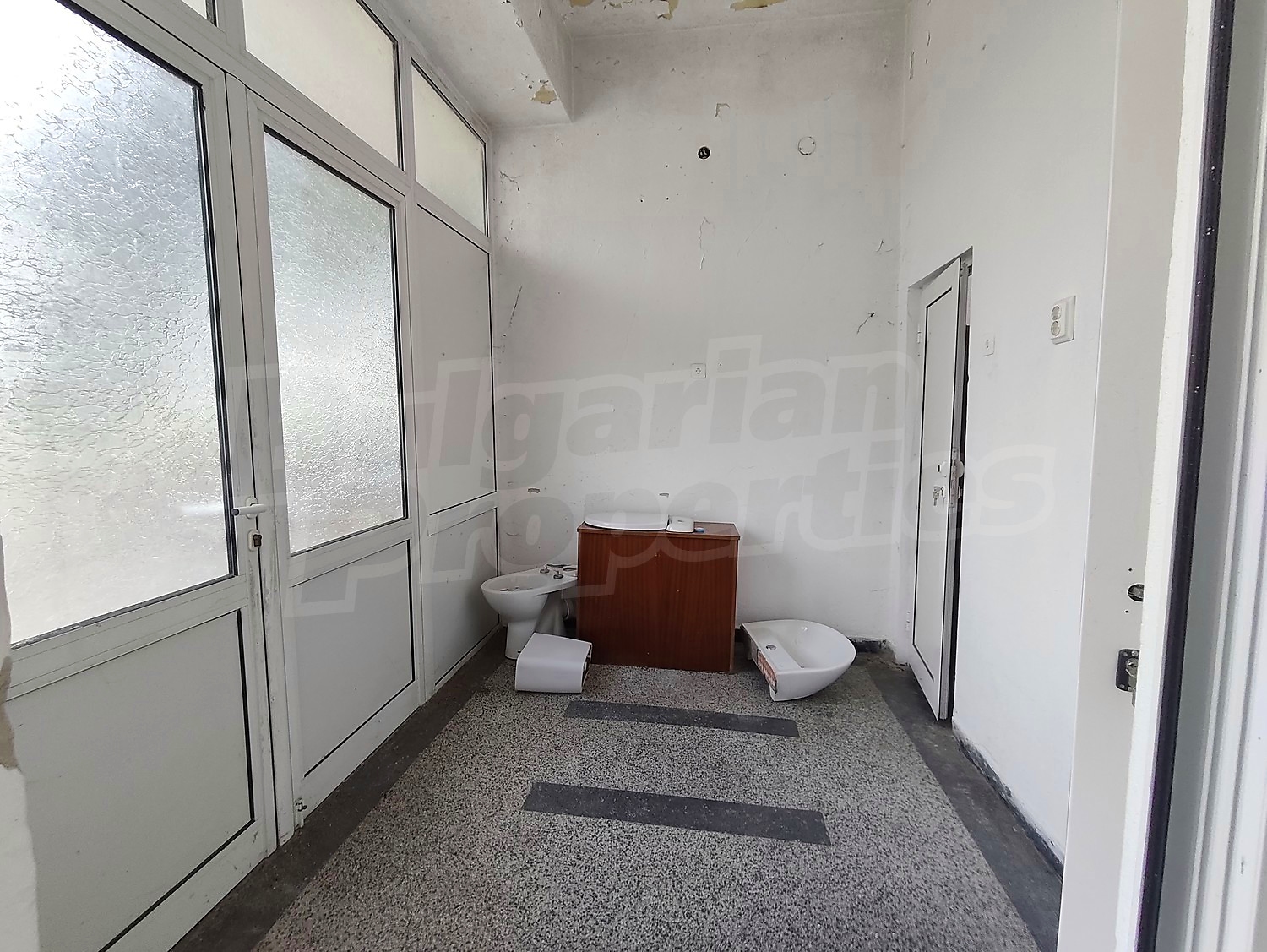 Gallery Picture 15