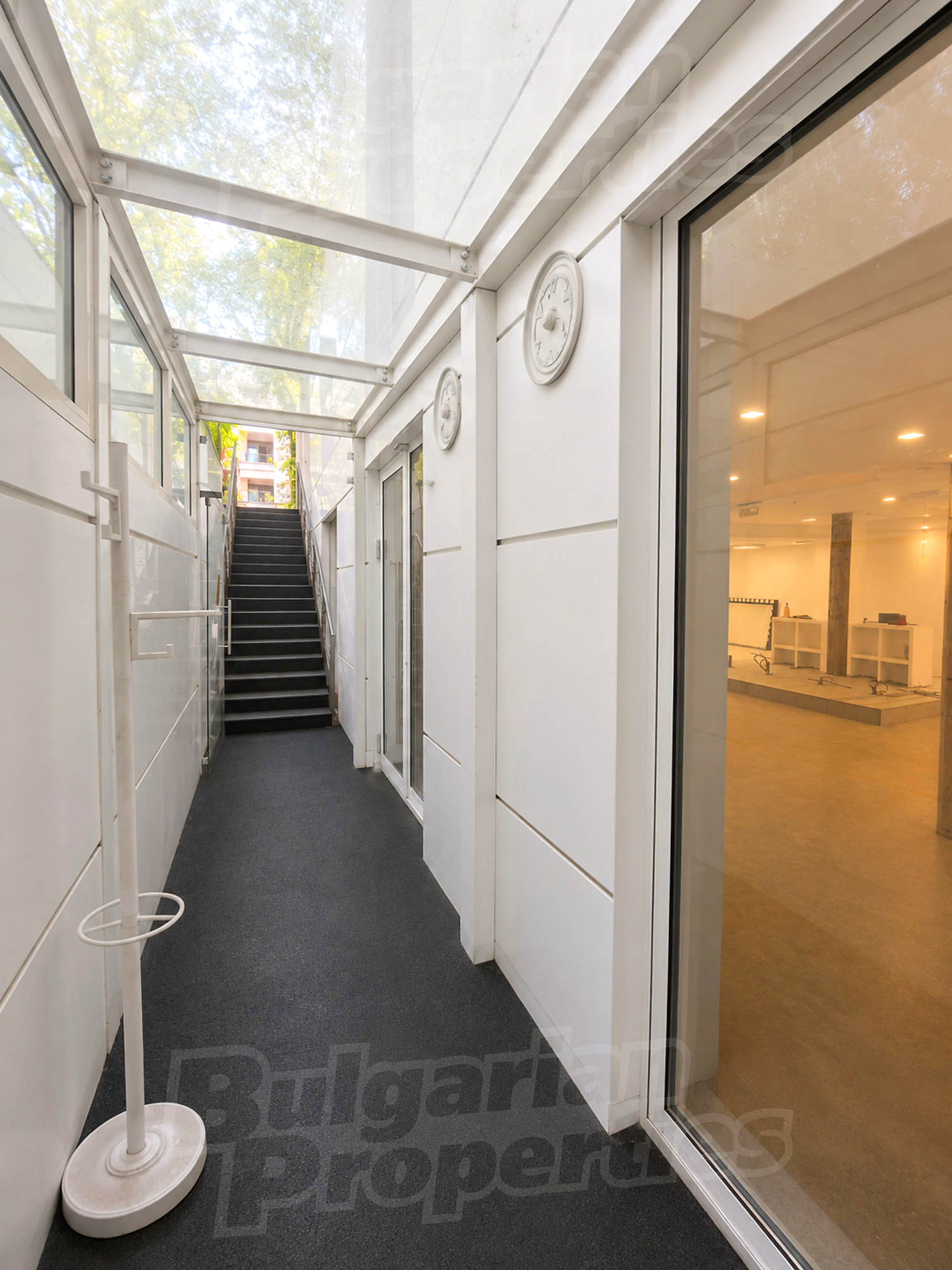 Gallery Picture 20